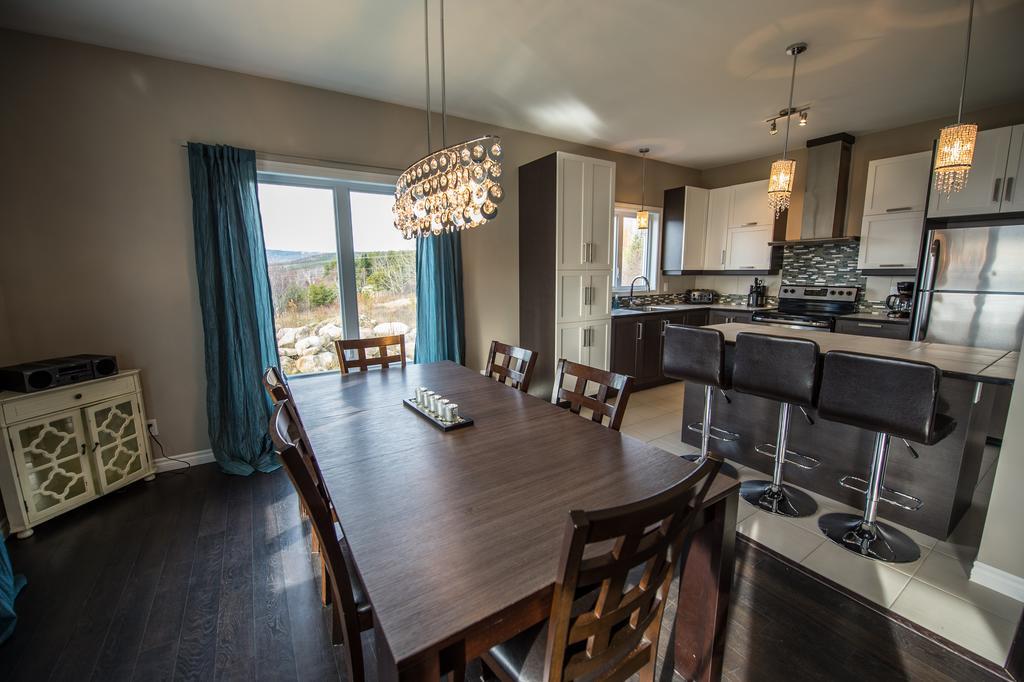 Les Chalets Huppés du Massif Petite-Riviere-Saint-Francois Habitación foto