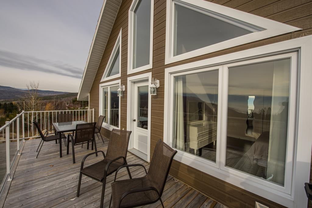 Les Chalets Huppés du Massif Petite-Riviere-Saint-Francois Habitación foto